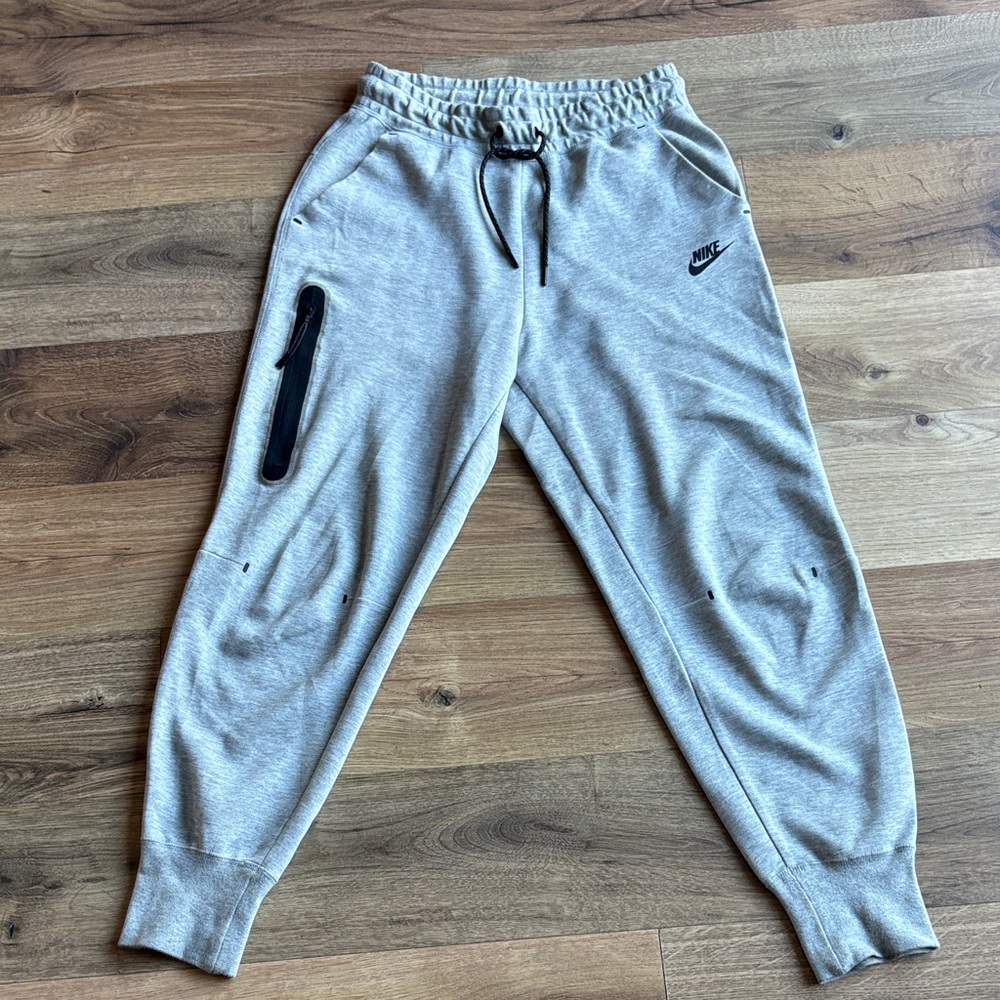 Nike Light Gray Joggers with Black Details